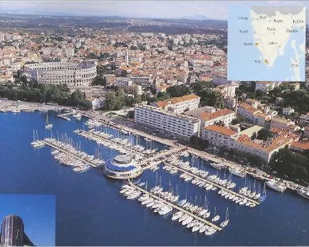 Sendi Apartment Pula